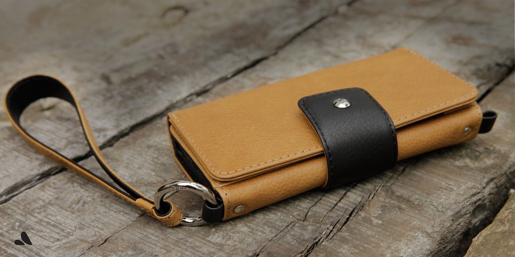 Lola XO - iPhone 8 Plus Wallet leather wristlet case