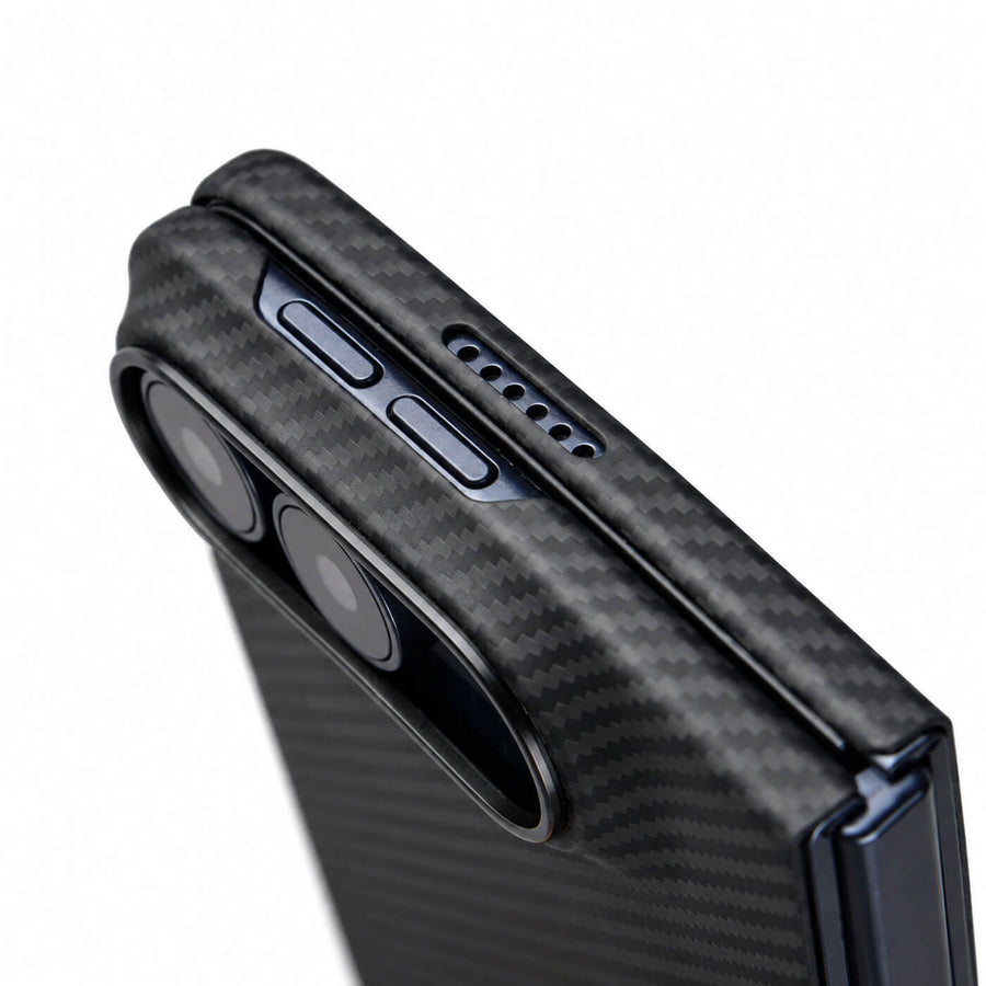 Aramid Shell on iPhone Duo with precision cutouts that leave the buttons open