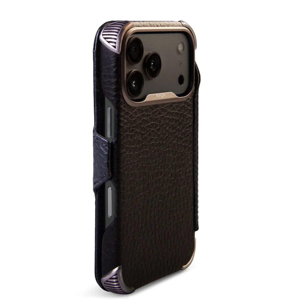 Wallet Buckler – iPhone 17 Pro Leather Wallet Case with MagSafe - Vaja