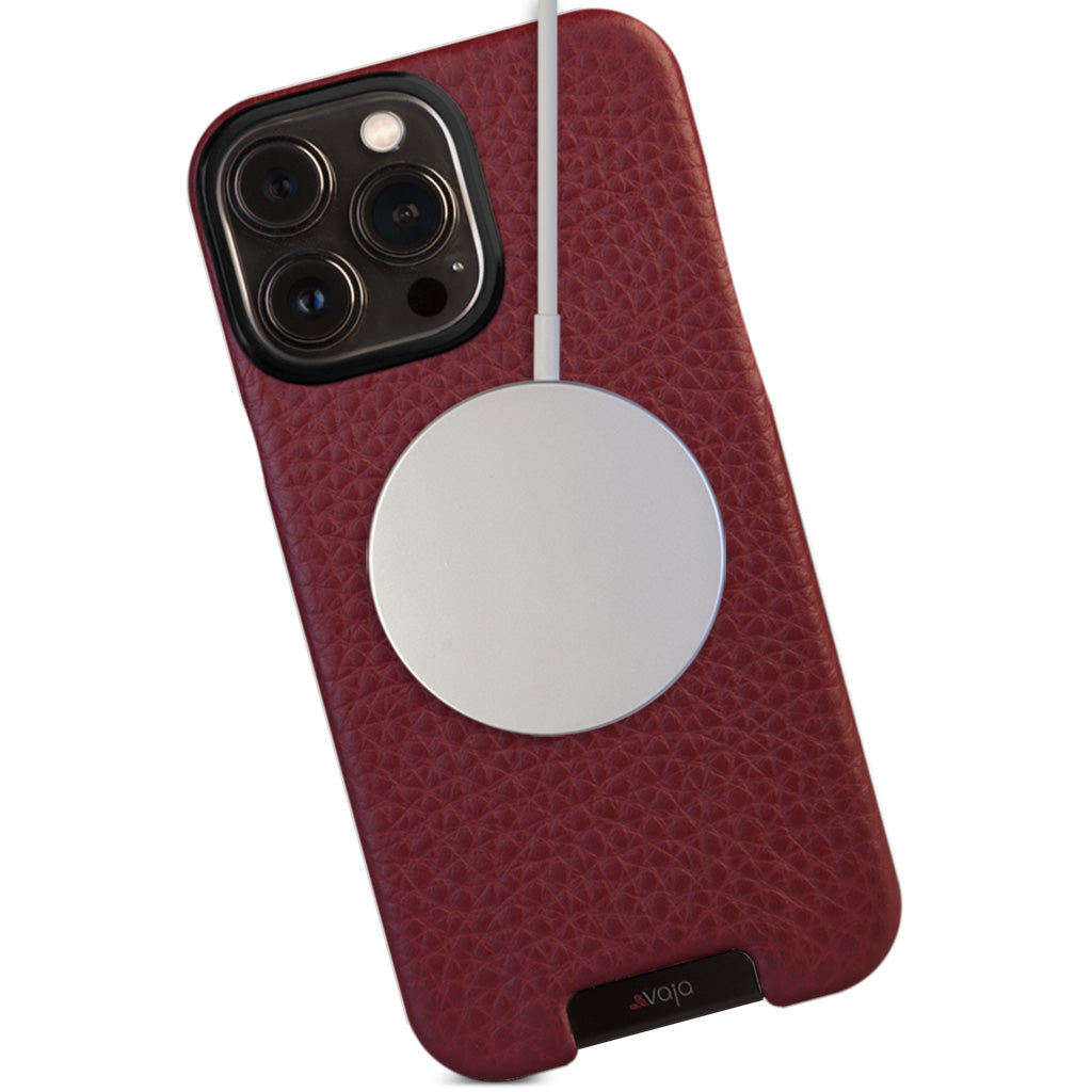Grip iPhone 13 leather case with MagSafe