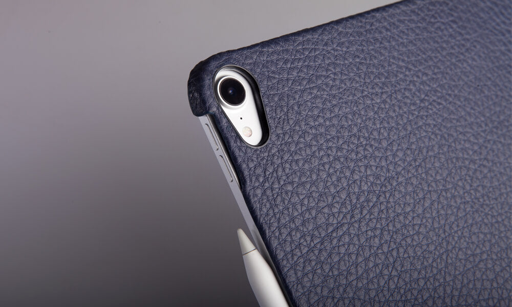 Grip iPad Pro 11” Leather Case with Painted Edges